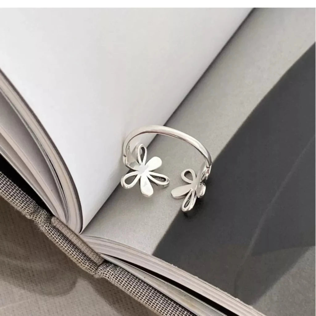 925 Sterling Silver Flower Open Ring - Silver by Trendsi from FREYA’S CLOSET