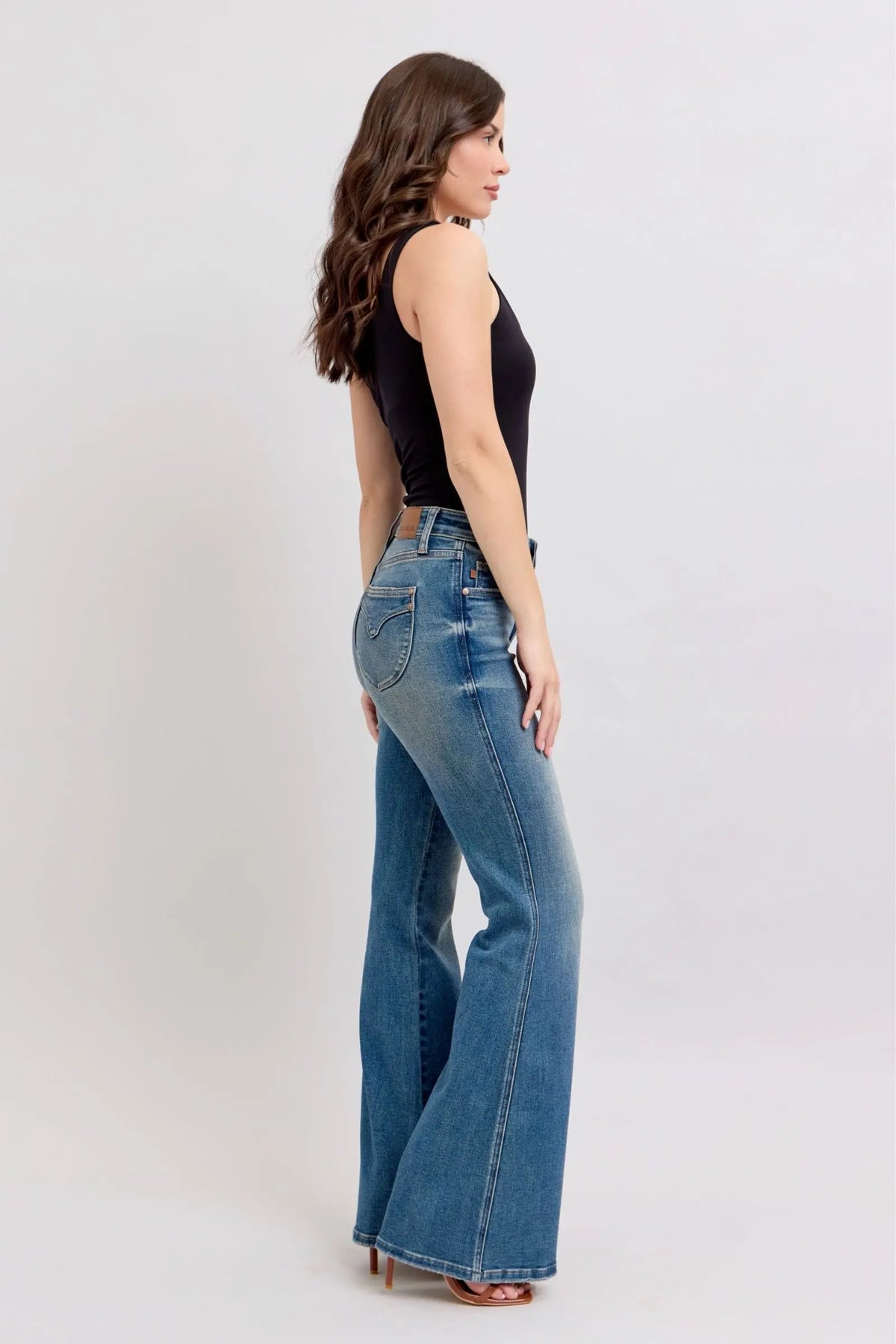 Trendsi jeans Judy Blue MR Tummy Control Vintage Wash Jeans Judy Blue MR Tummy Control Vintage Wash Jeans