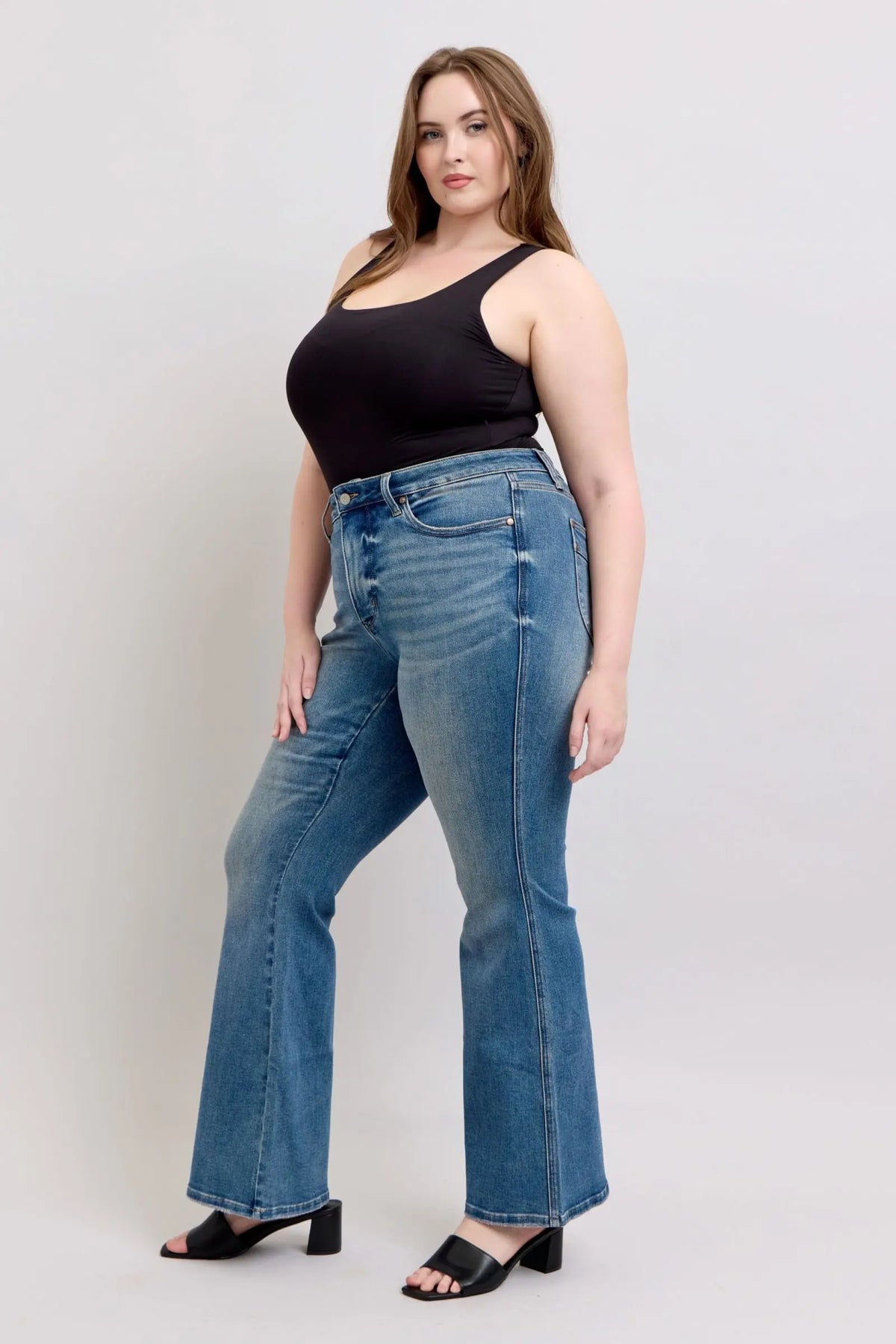 Trendsi jeans Judy Blue MR Tummy Control Vintage Wash Jeans Judy Blue MR Tummy Control Vintage Wash Jeans