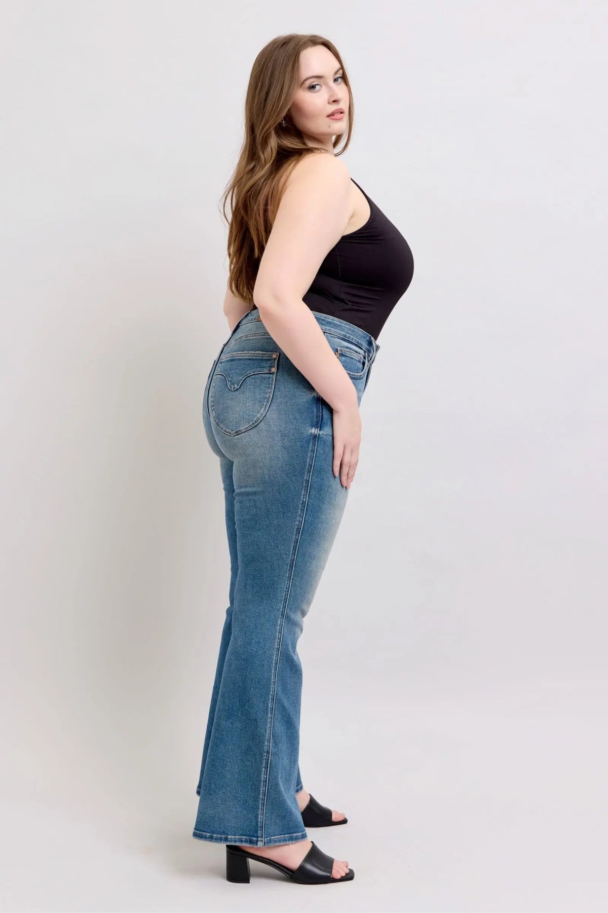 Trendsi jeans Judy Blue MR Tummy Control Vintage Wash Jeans Judy Blue MR Tummy Control Vintage Wash Jeans