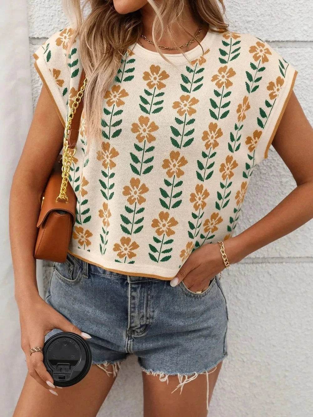Trendsi Shirts and Blouse Flower Round Neck Short Sleeve Knit Top