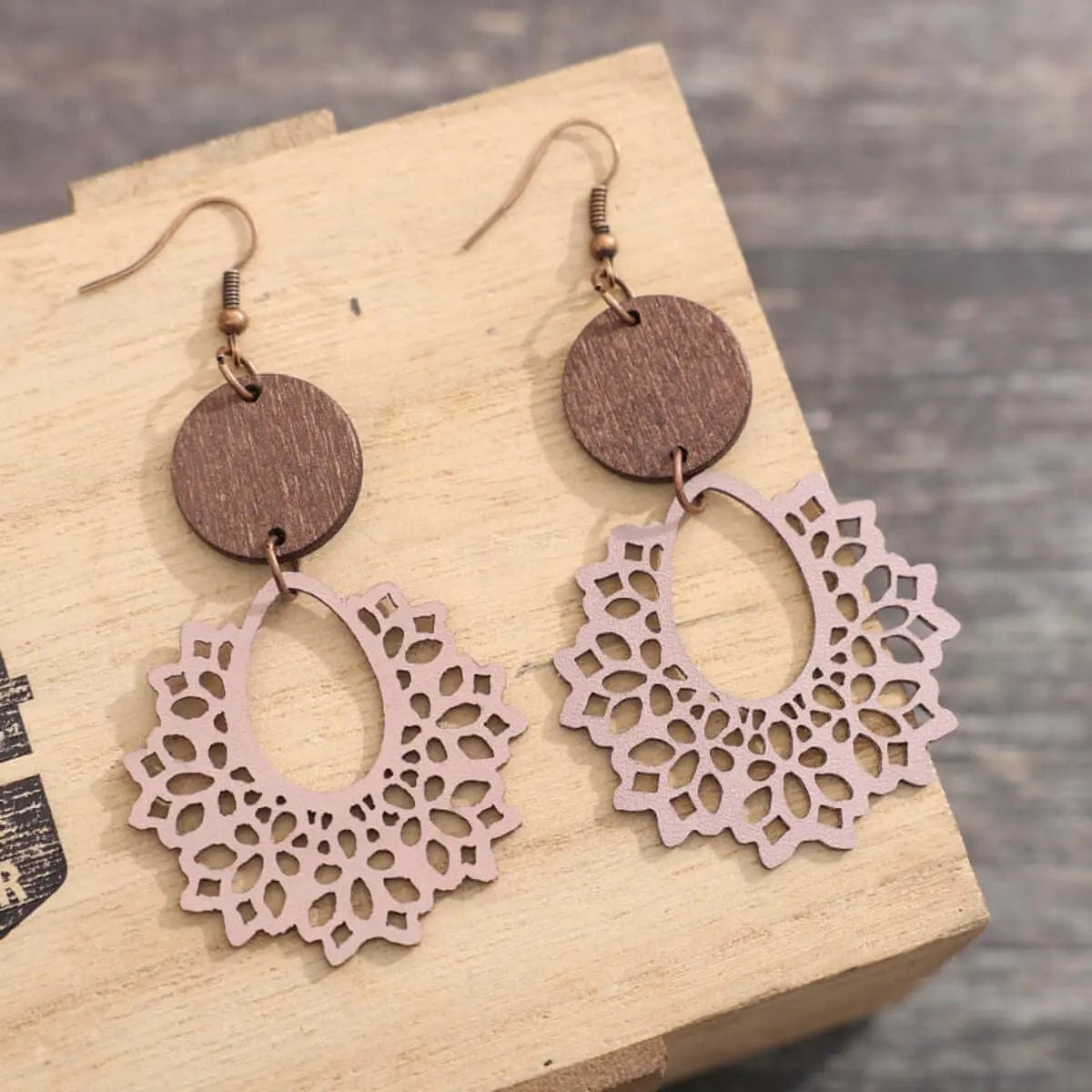 Trendsi Accessories Dusty Pink / One Size Geometric Cutout Dangle Earrings