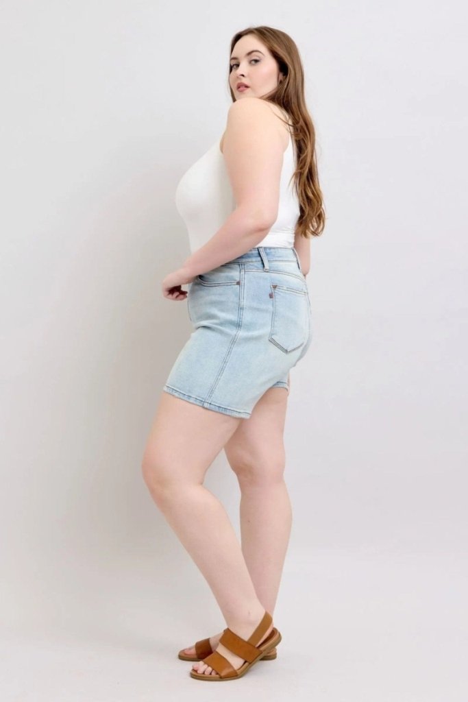 Judy Blue Full Size 2 Button Denim Shorts with Pockets Plus Size - Light by Trendsi from FREYA’S CLOSET