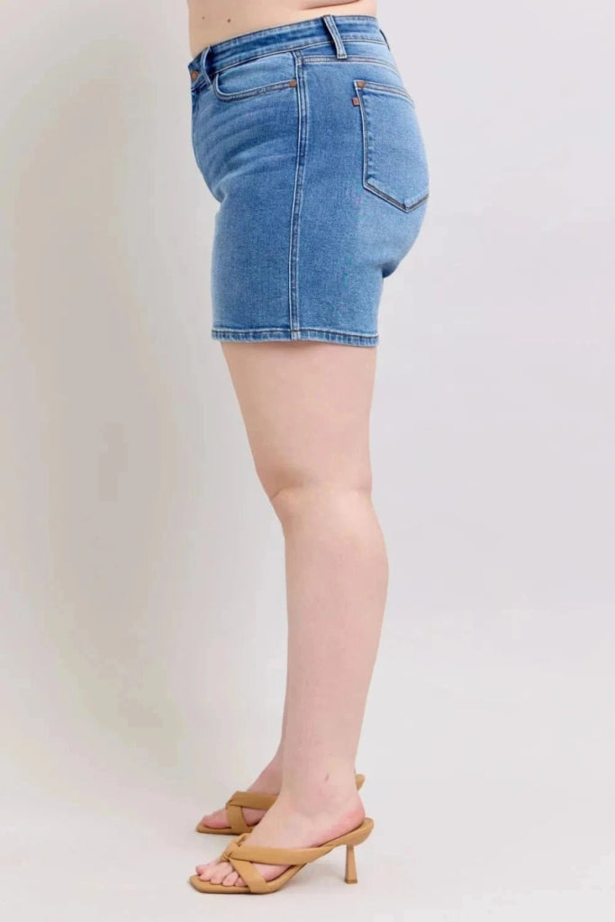 Judy Blue Full Size 2 Button Denim Shorts with Pockets Plus Size - Medium by Trendsi from FREYA’S CLOSET