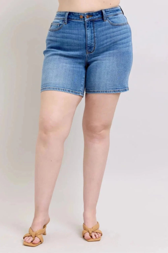 Judy Blue Full Size 2 Button Denim Shorts with Pockets Plus Size - Medium by Trendsi from FREYA’S CLOSET
