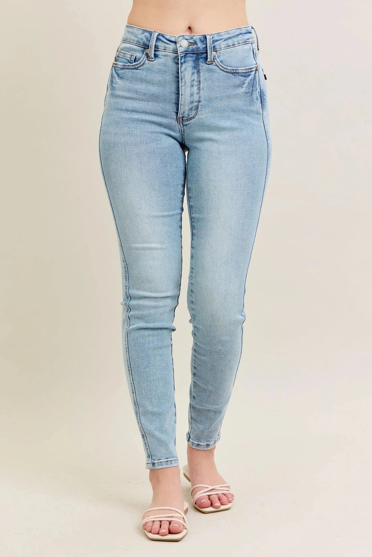 Trendsi Light / 0(24) Judy Blue Full Size Mr Tummy Control Vintage Wash Skinny Jeans Plus Size