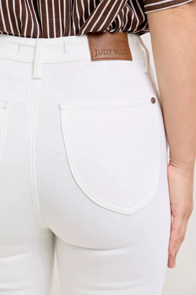 Judy Blue High Waist Extended Waistband Capri Pants with Spade Pockets - WHT by Trendsi from FREYA’S CLOSET