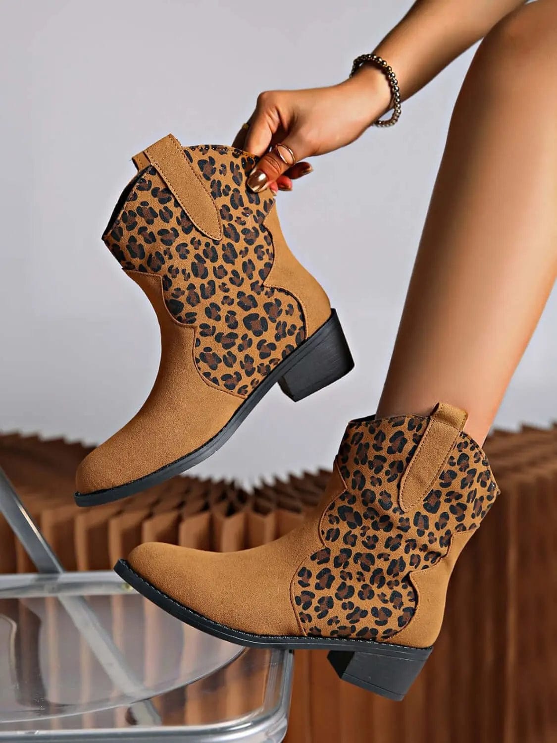 Trendsi Shoes Caramel / 35(US4) Leopard Suede Block Heel Boots