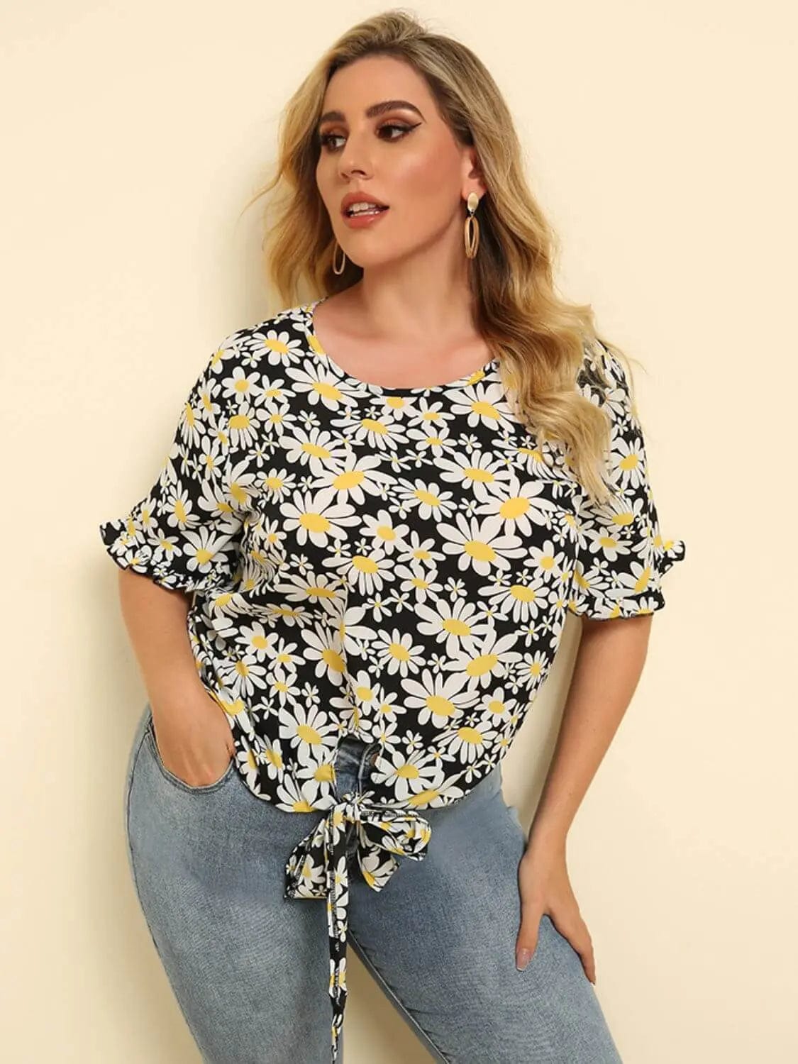 Trendsi Shirts and Blouse Plus Size Floral Round Neck Tie Hem Blouse
