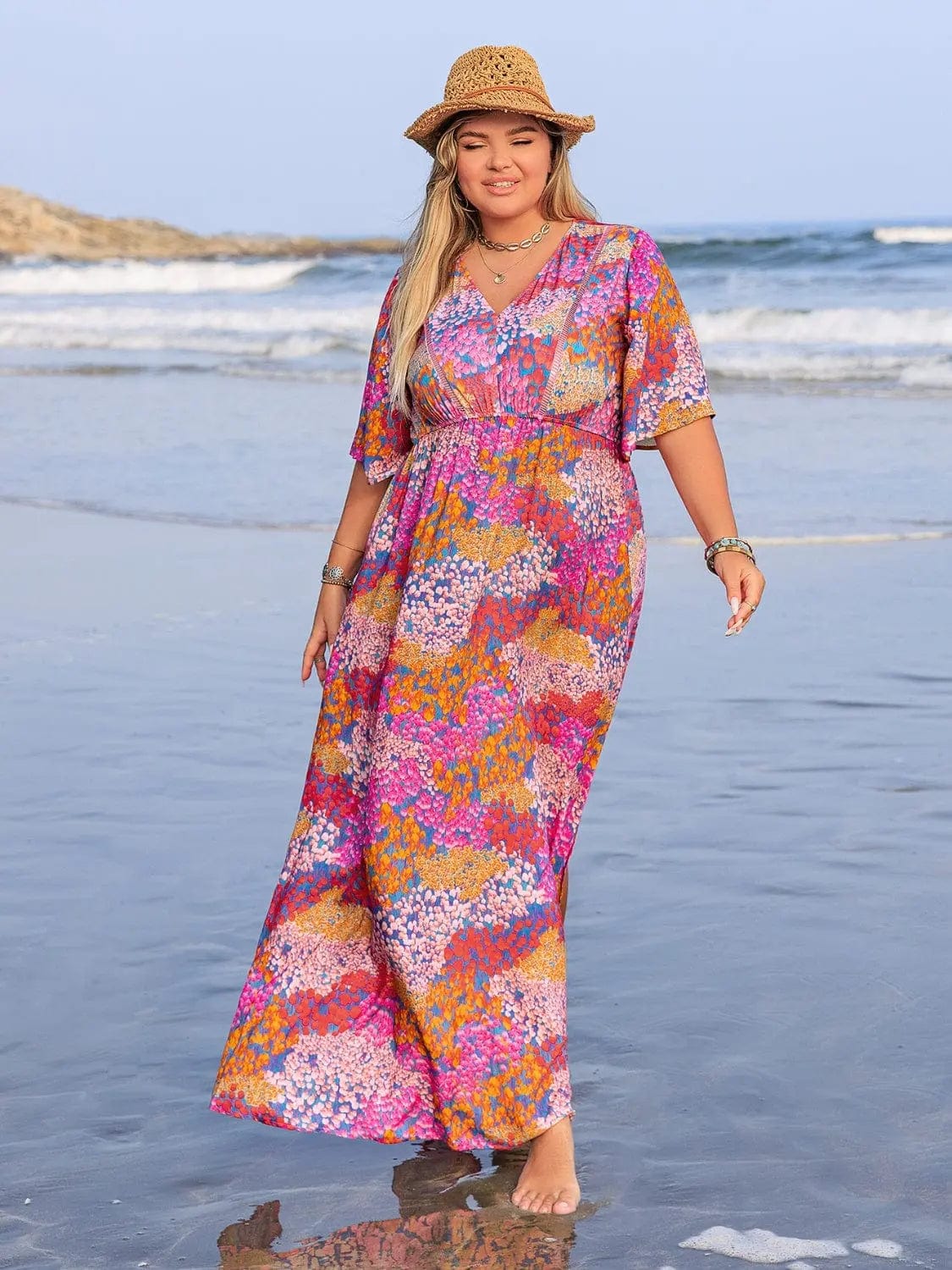 Trendsi dresses Plus Size Printed V-Neck Half Sleeve Maxi Dress
