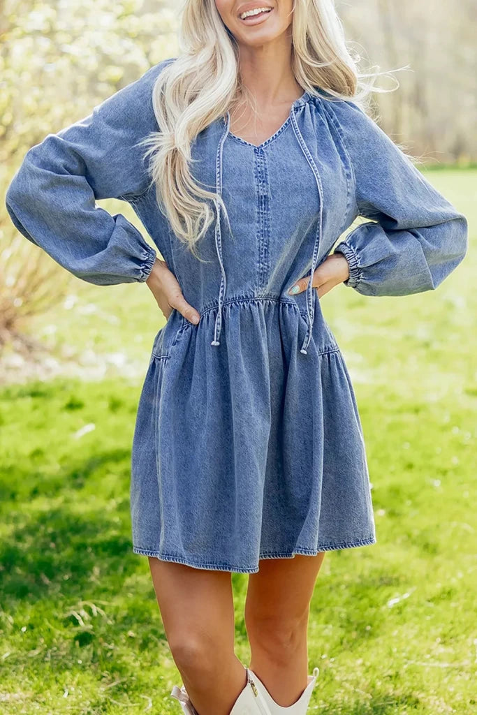 Puff sleeve V-neck ruffled loose denim mini dress, alternate product image