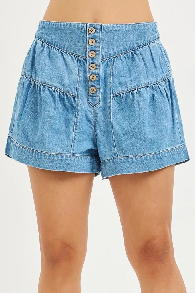 RISEN Elastic Band Slouchy Shorts With Shirred Detail - MEDIUM by Trendsi from FREYA’S CLOSET