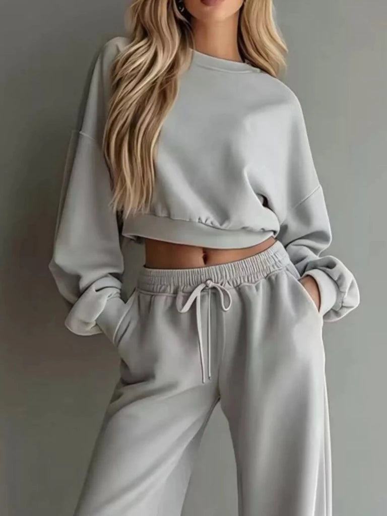 Round neck cropped sweatshirt and wide-leg pants set, alternate product image