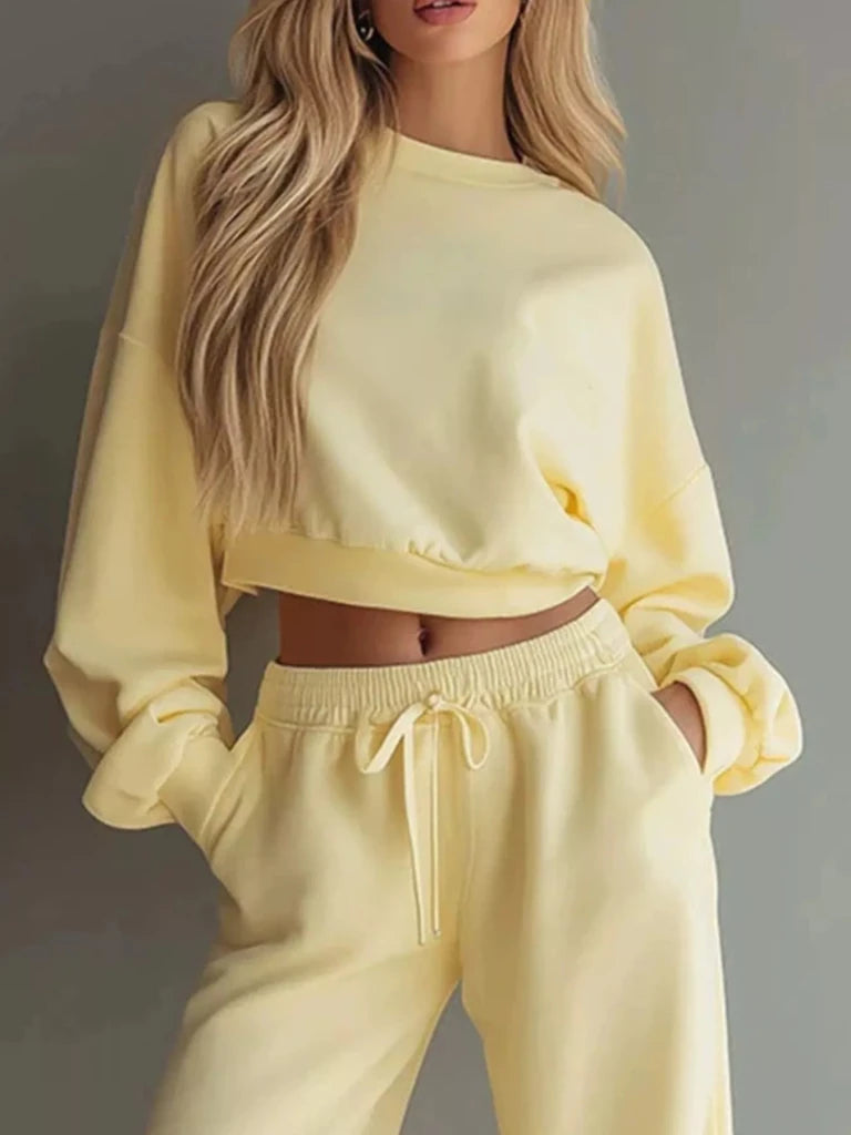Round neck cropped sweatshirt and wide-leg pants set, alternate product image