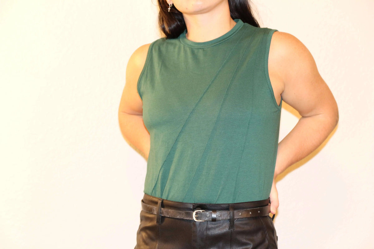 Trendsi Shirts and Blouses Round Neck Sleeveless Tank