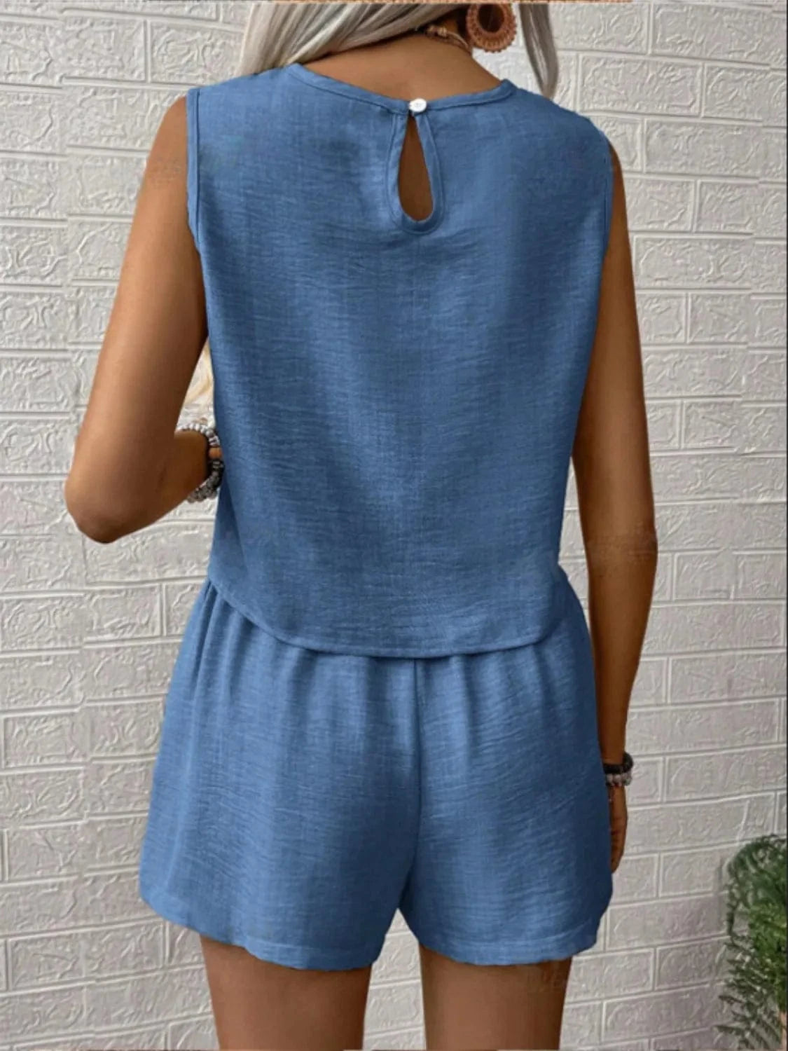 Trendsi set Round Neck Sleeveless Top and Shorts Set