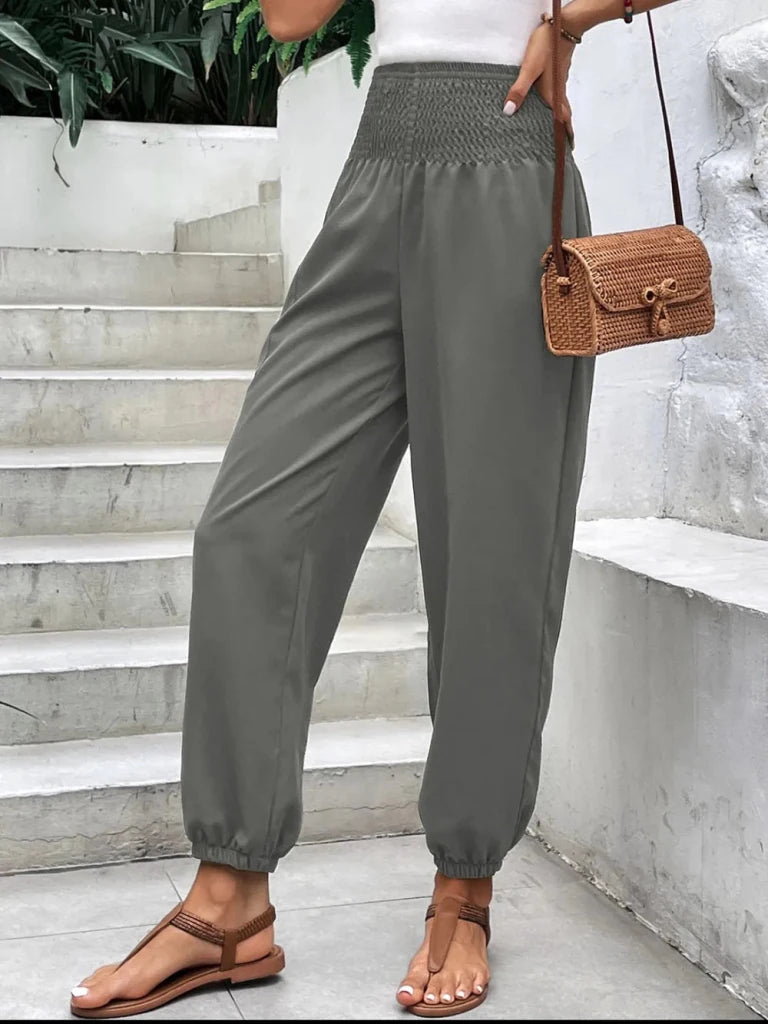 Smocked high-rise joggers with pockets, alternate product image