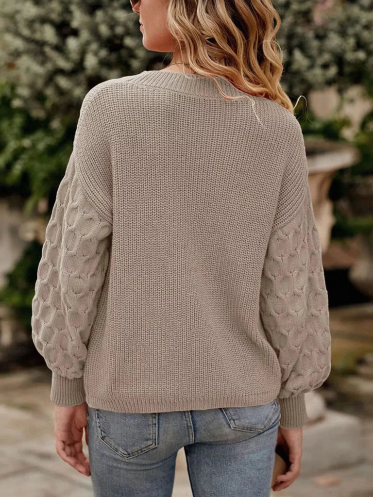 Textured sleeve round neck sweater, alternate product image