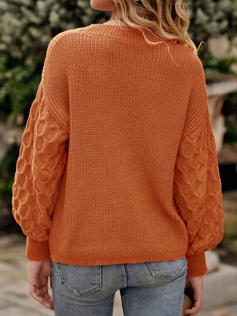 Textured sleeve round neck sweater, alternate product image