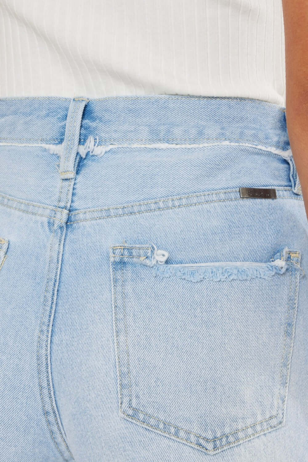 Trendsi Bottoms Kancan Distressed Button Fly Denim Shorts Kancan Distressed Button Fly Denim Shorts
