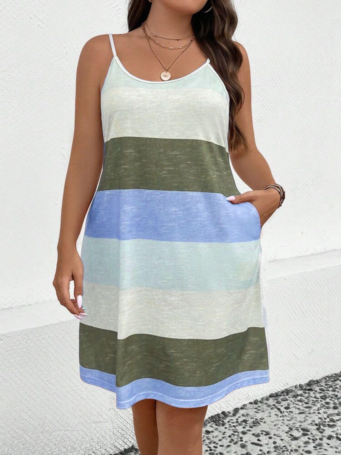 Trendsi Dresses Matcha Green / 1XL Plus Size Color Block Scoop Neck Mini Dress Plus Size Color Block Scoop Neck Mini Dress