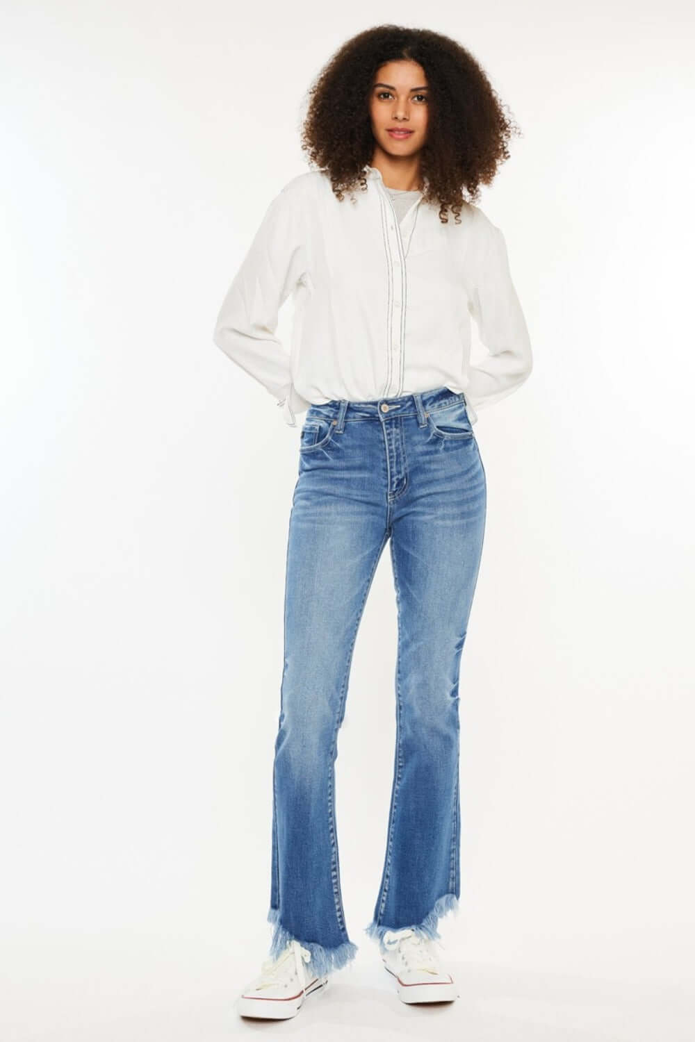 Trendsi Jeans Medium / 0 Kancan High Rise Frayed Hem Jeans Kancan High Rise Frayed Hem Jeans