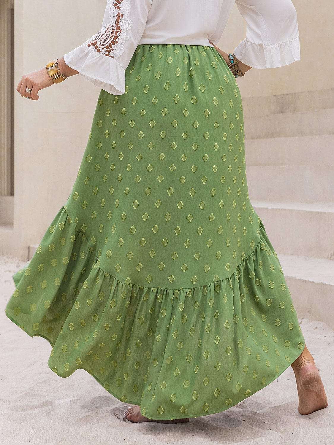 Trendsi Skirt Plus Size High-Low Skirt Plus Size High-Low Skirt | Stylish and Versatile