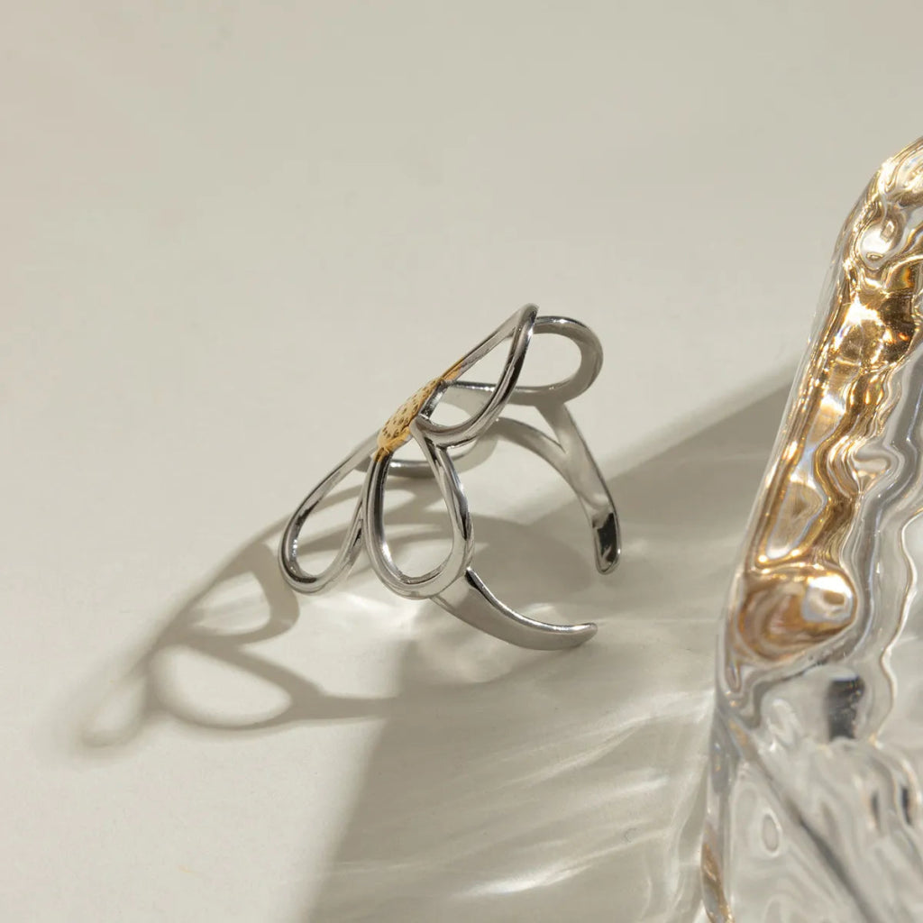 Two - Tone Daisy Flower Ring - Gold by Trendsi from FREYA’S CLOSET